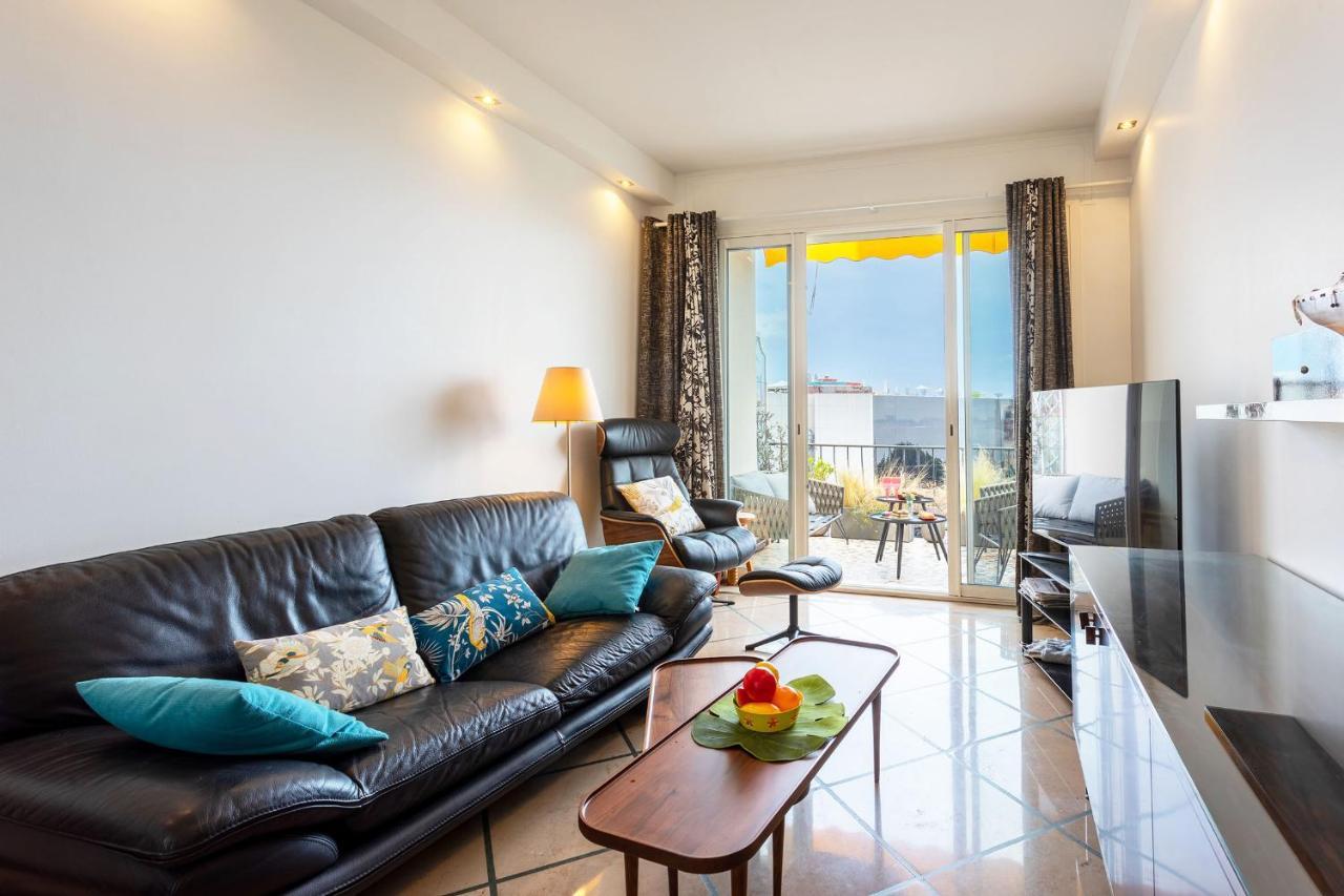 Le France Ap4350 By Riviera Homes *